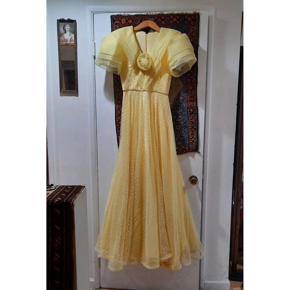 Rose Taft Vintage Couture Fashions Yellow Ball Gown Pageant Dress WORN ONCE EUC